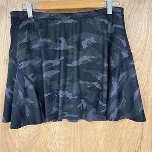 EUC Athleta Match Point Athletic Skort Gray Camouflage Medium